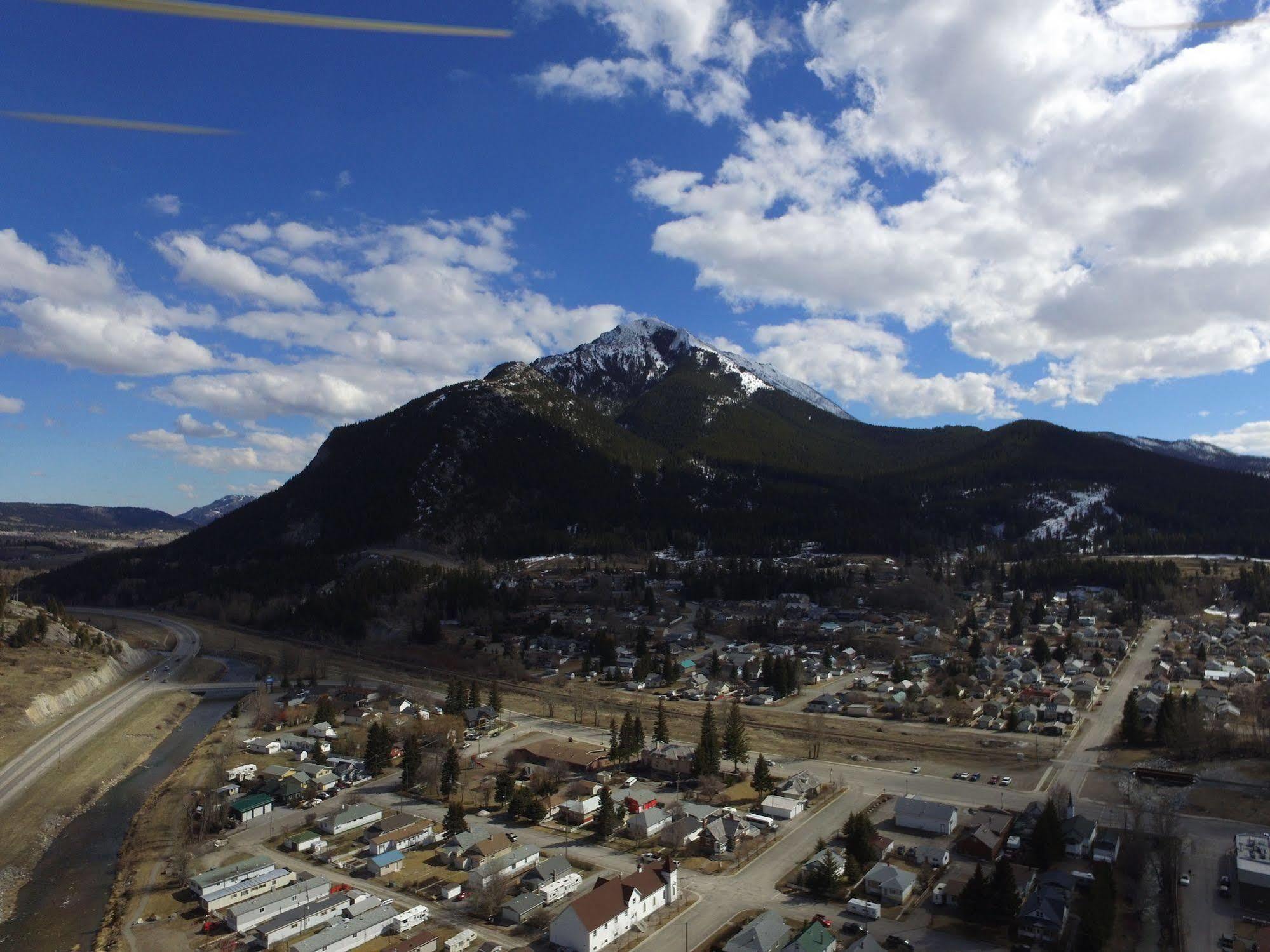 The Cosmopolitan Hotel Blairmore Buitenkant foto